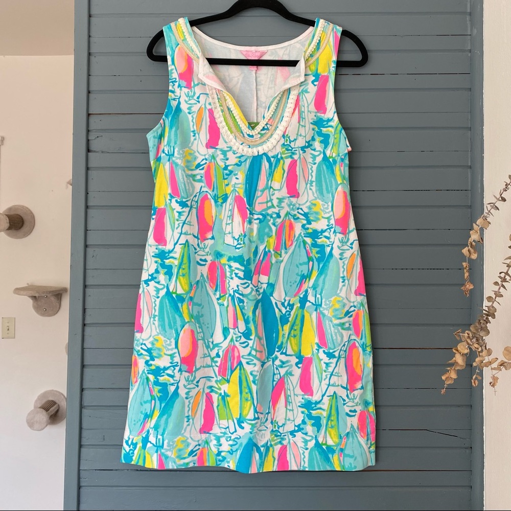 MEDIUM; Multicolored Lilly Pulitzer Harper Shift Dress